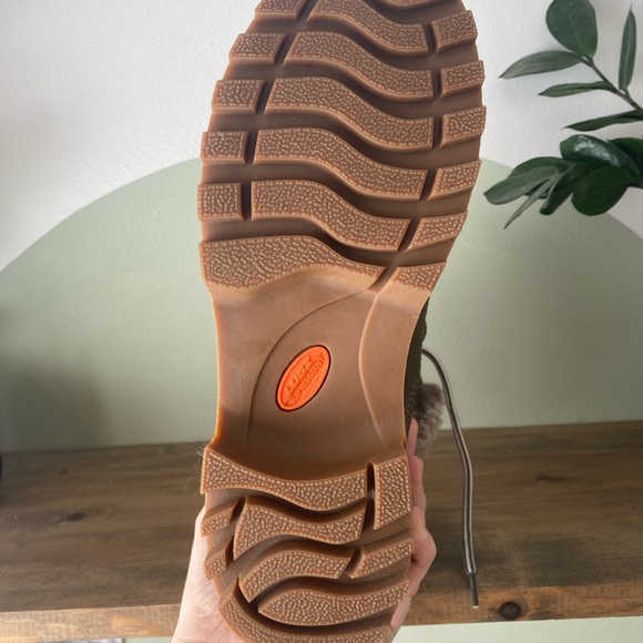 Lugz boots - Picture 6 of 7